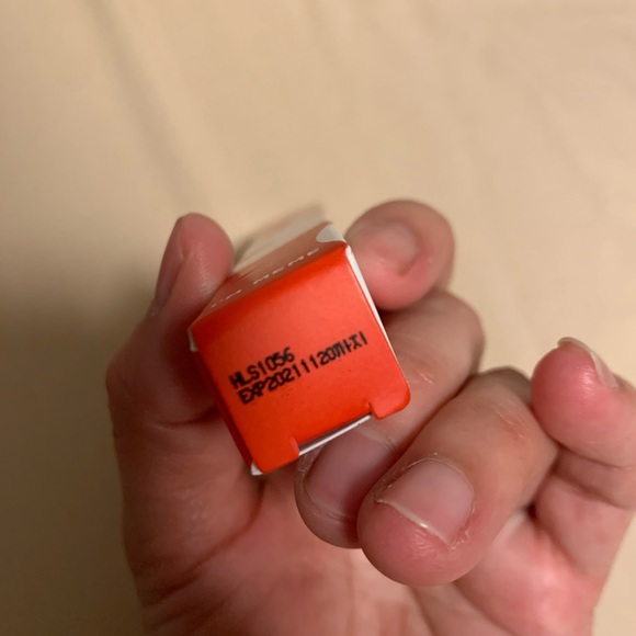 I’m meme tic toc lipstick satin “orange bodysuit” - Picture 4 of 7